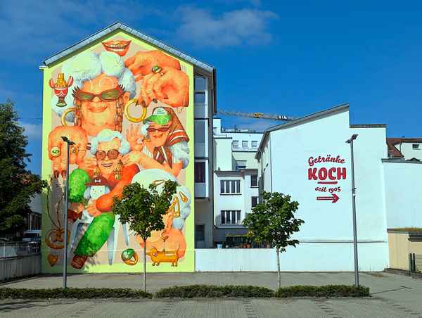 Call your grandma - Marina Capdevila