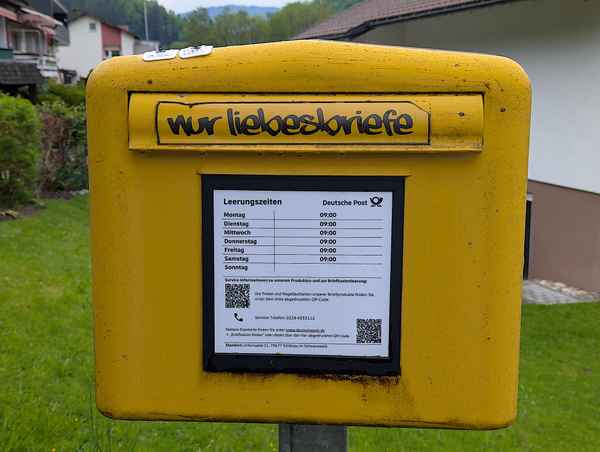 Liebesbriefe - immer um  9 Uhr