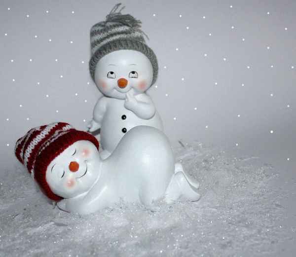 "SOLL ICH IHN AUFWECKEN?"