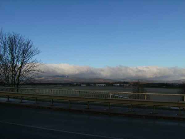 der Taunus trägt eine Wolkenhaube