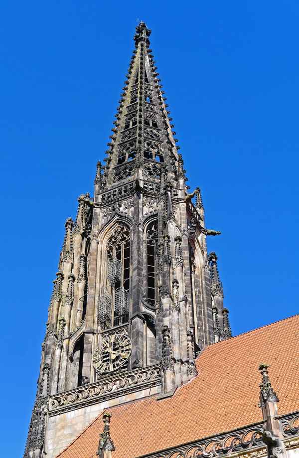 Der Kirchturm von St. Lamberti , . . . . .