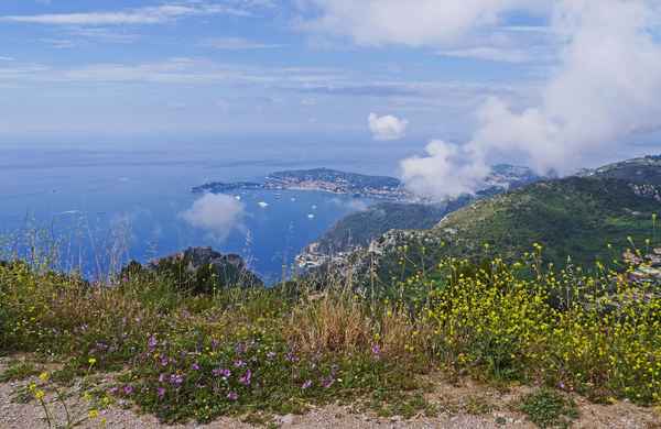 Côte d'Azur: Seewolken steigen auf