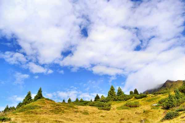 Berge und Himmel
