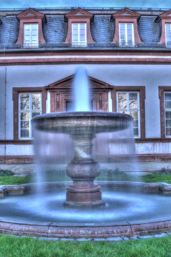 Springbrunnen am Abend