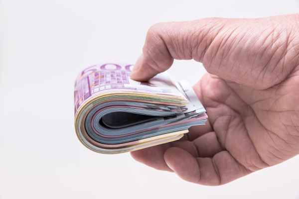 Hand voll Geld