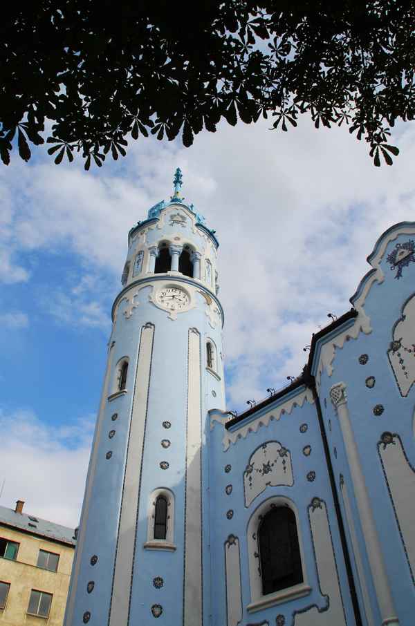 Bratislava - Blaue Kirche 08