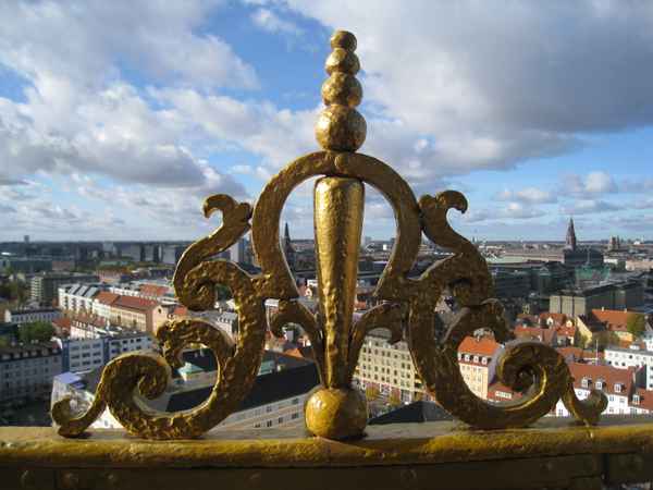 Aussicht von der Turmspitze der VOR FRELSERS KIRKE