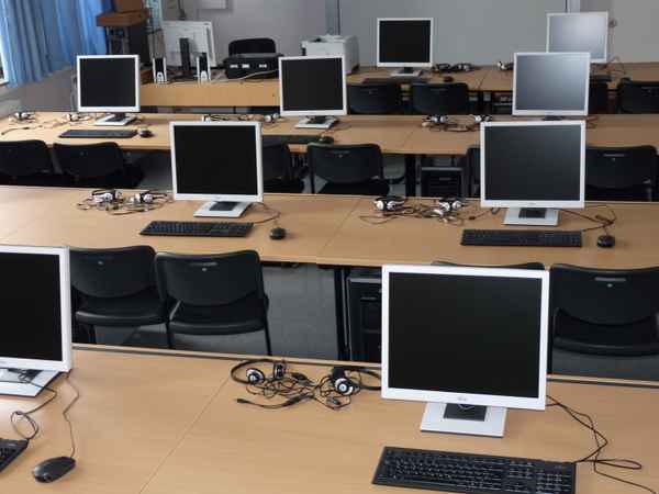 Computerraum Grundschule