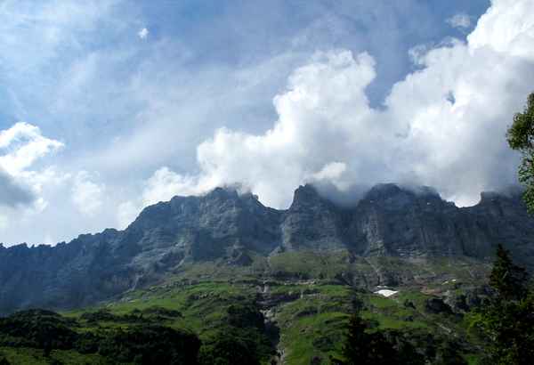 Wolkenstau am Sustenpass
