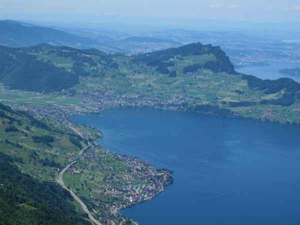 Gleitschirmsicht auf Beckenried