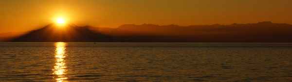 Sonne, Berge und Meer 2