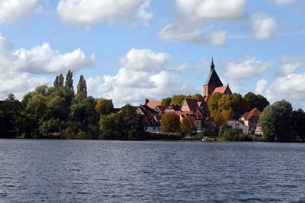 Mölln und nun vom Schulsee aus