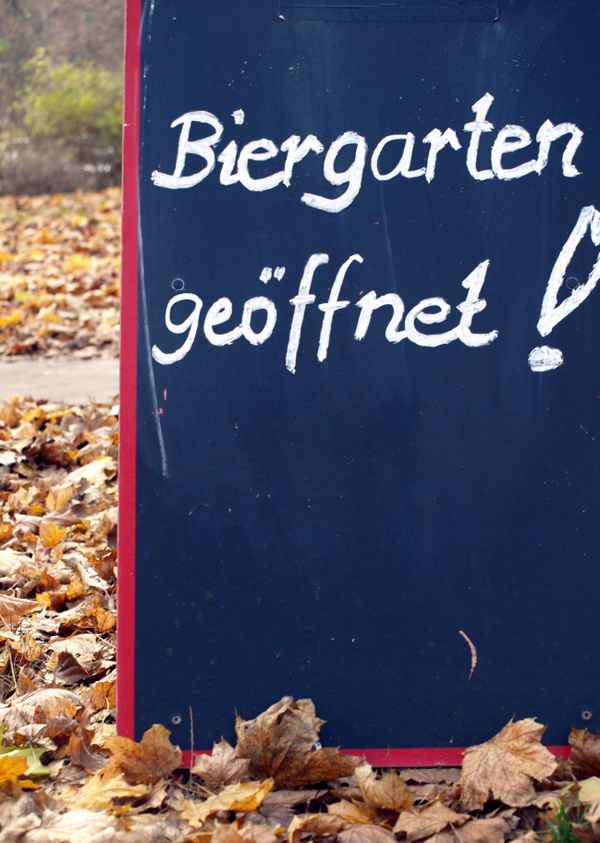 Biergarten-Schild