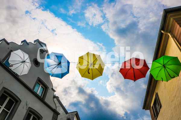 Regenschirme gefällig?