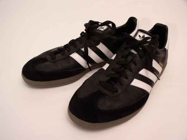 Turnschuh