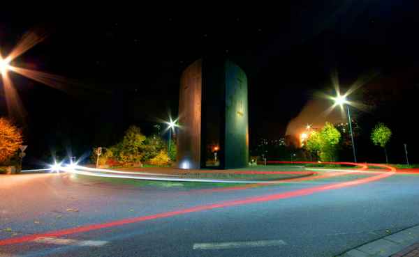 Kreisel bei Nacht