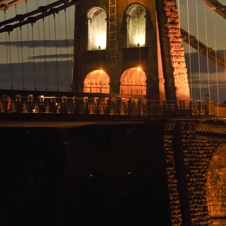 Menai Bridge in Bangor, Anglesey, Großbritannien