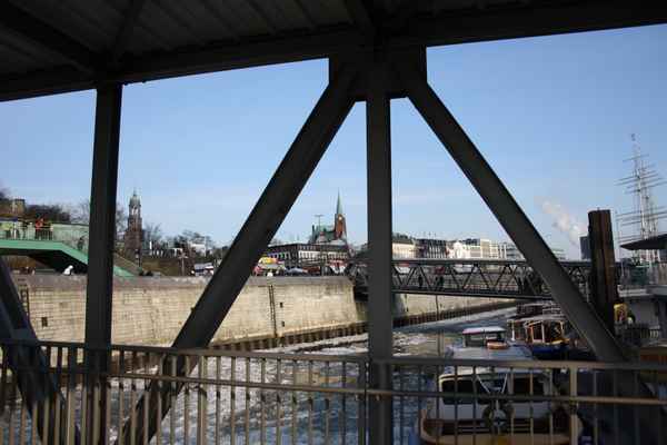 Hamburg Landungsbrücken