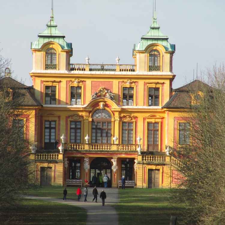 Schloss Favorite