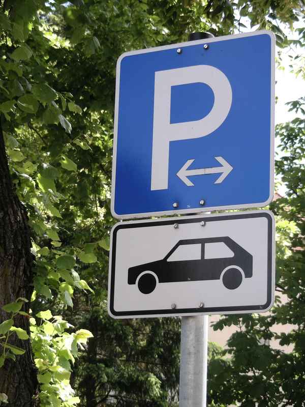 Parkplatzschild