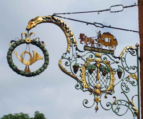 Schmiedeeisernes Wirtshausschild