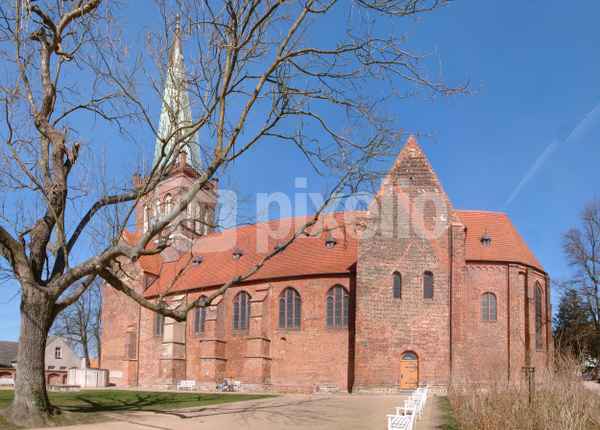 Marienkirche in Bergen auf Rügen 01