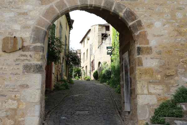 Blick durch das Porte de lHorloge