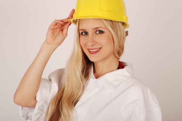 Helm + BAUengel.at 02/10