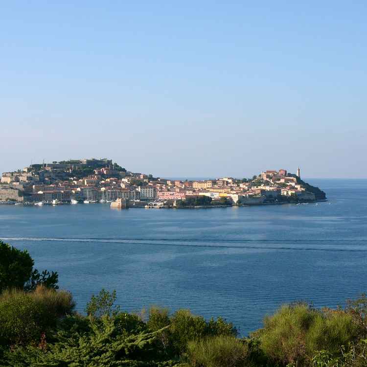 Blick auf die Bucht von Portoferraio