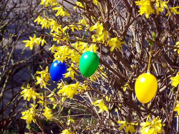 Ostereier im Frühlingswind