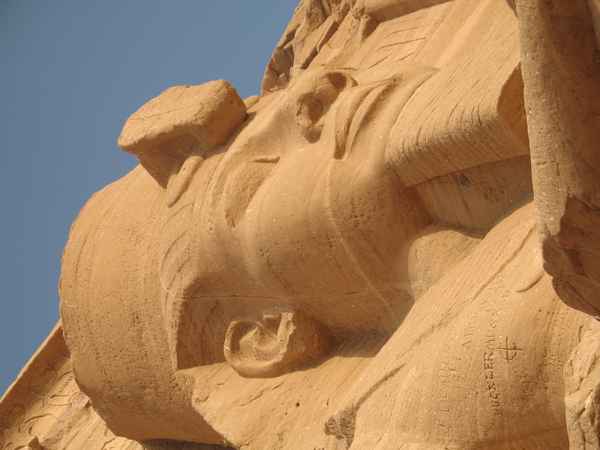 Kopf Ramses II in Abu Simbel