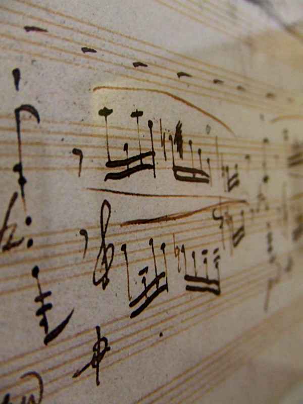 Musik hinter Glas