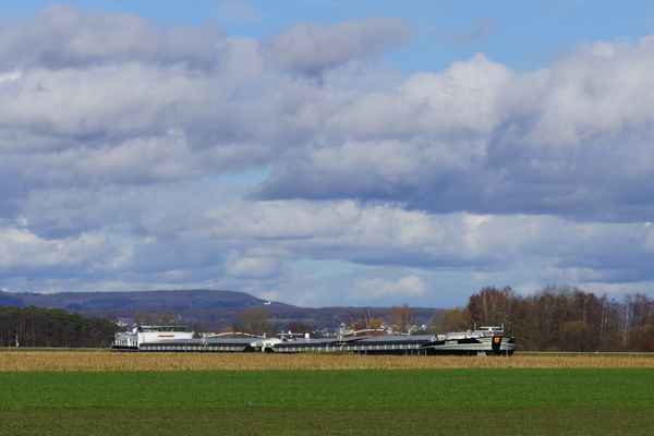 Binnenschifffahrt_1