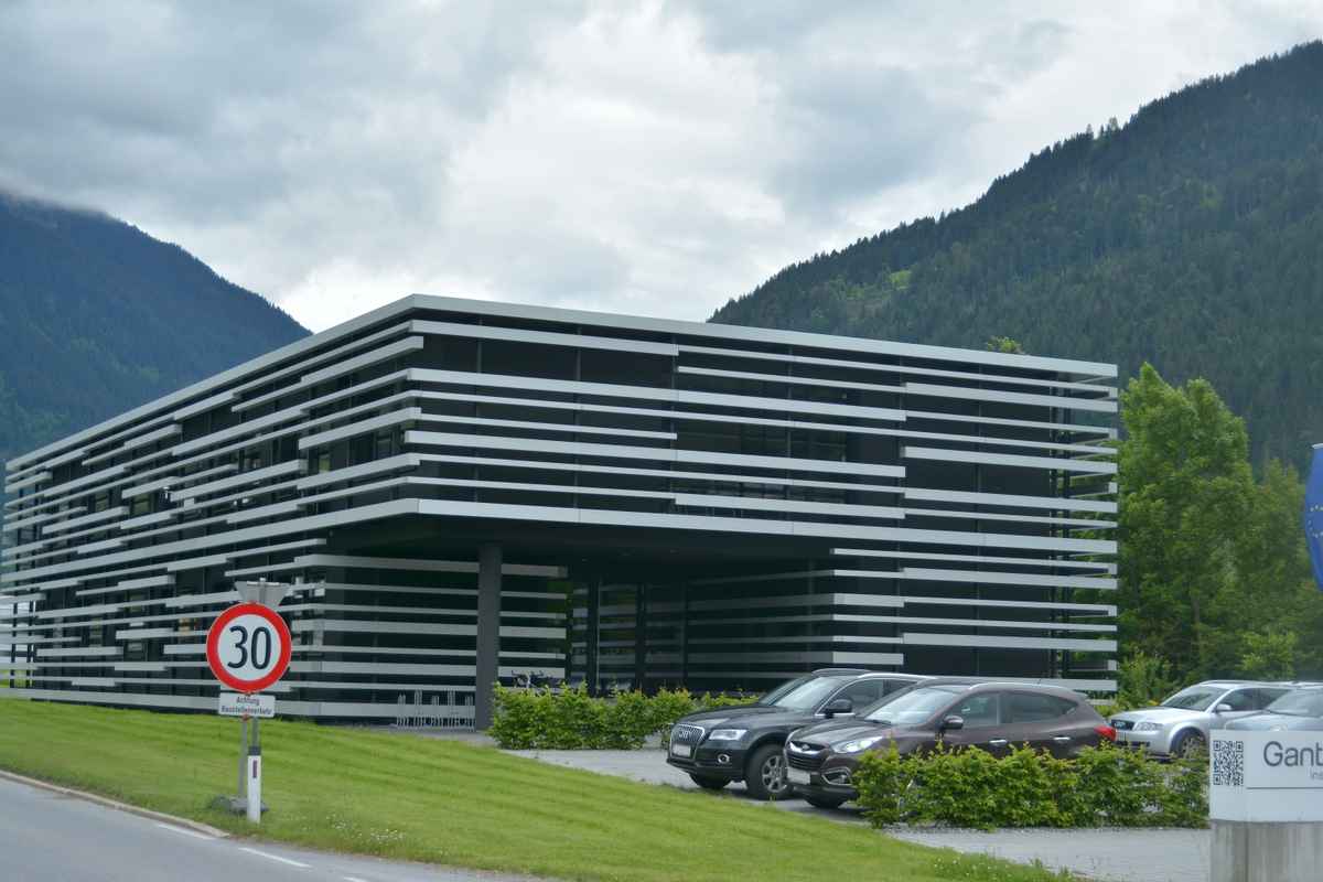 Bürogebäude im Montafon  ( Tschagguns )