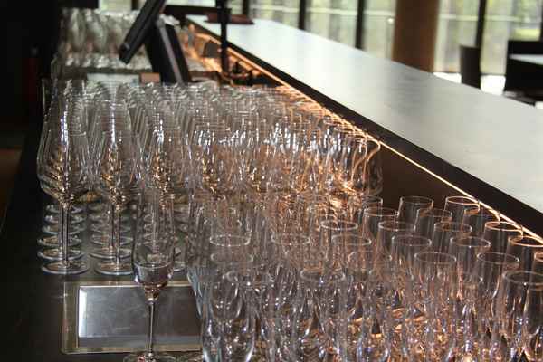 Sektgläser -  Warten auf Gäste