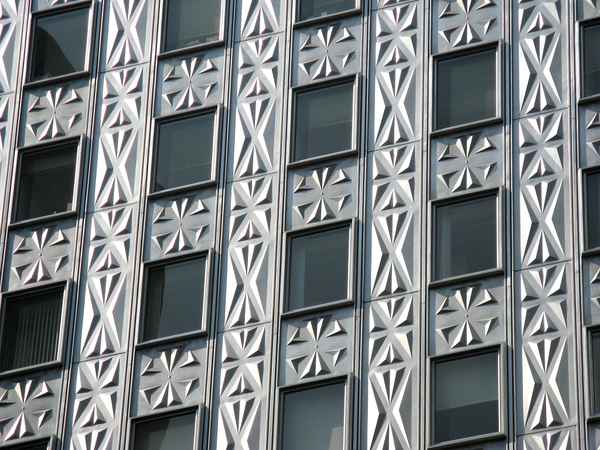 NY, Hochhausfassade (Teilansicht)