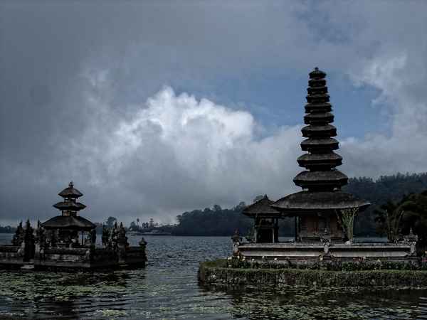 Tempel Pura Ulun Danu Bratan auf Bali