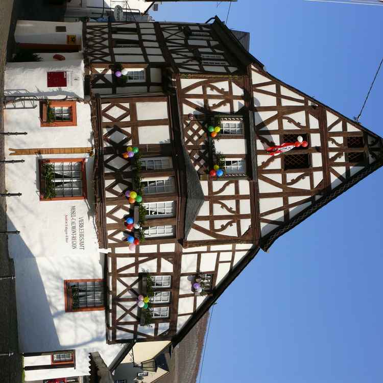 Verkehrsamt Mosel-Calmont-Region in Ediger-Eller