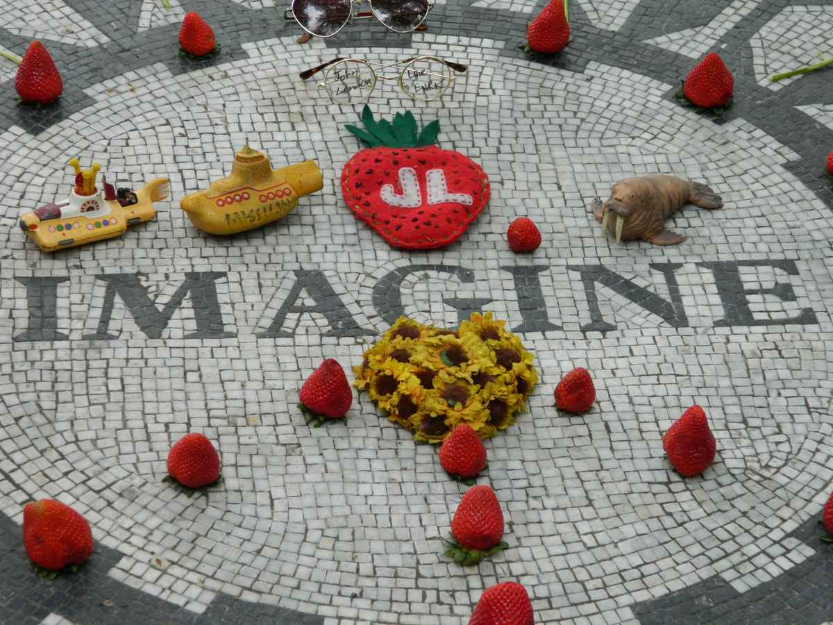 John Lennon-Gedenkstätte, Central Park West