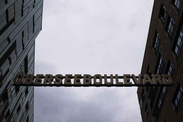 ÜBERSEEBOULEVARD