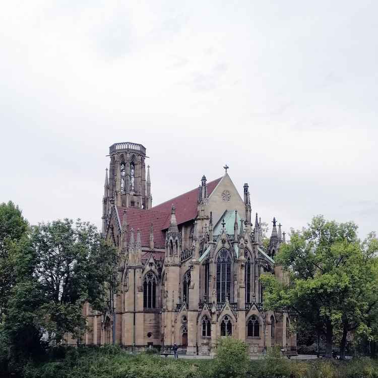 Stuttgart: Johanneskirche am Feuersee