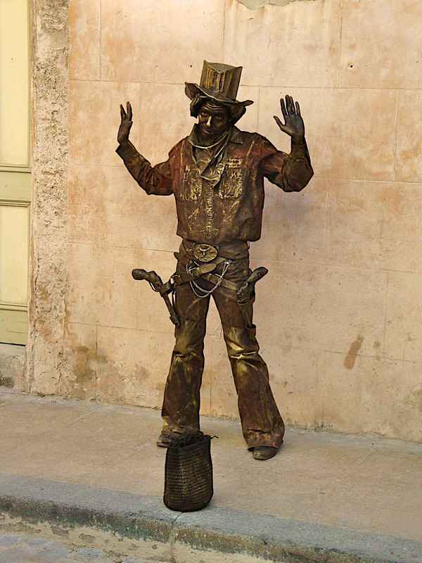 Straßenanimateur in Havanna