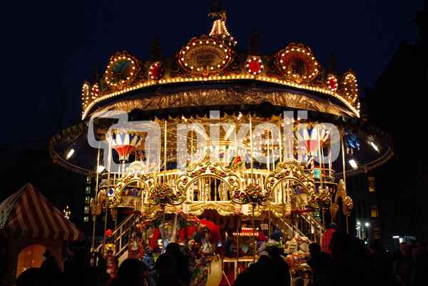 Etagenkarussell Leipziger Weihnachtsmarkt