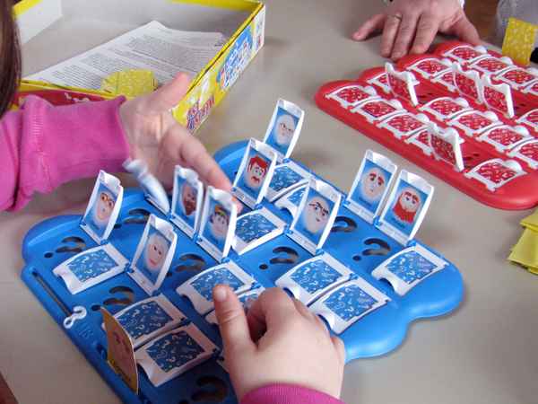 Gesellschaftsspiel