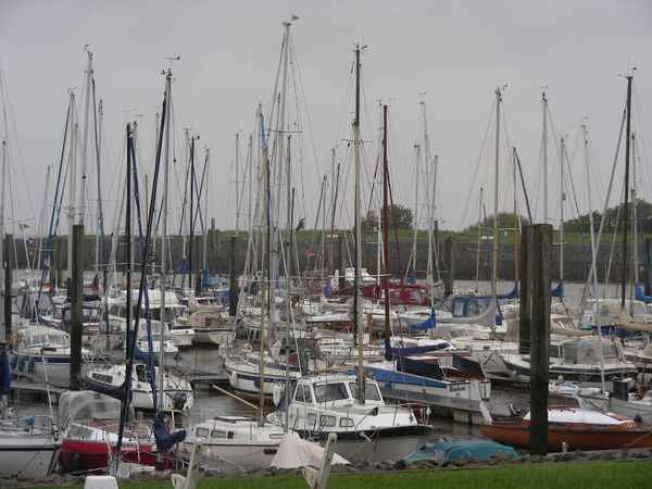 Yachthafen von Bensersiel