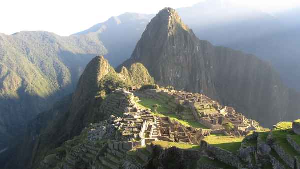 Sonnenaufgang in Machu Picchu