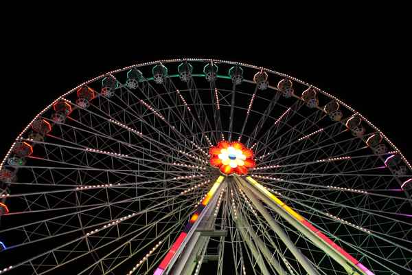 Das Blumenrad im Wiener Prater 02