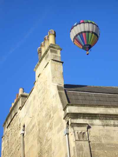  hot air balloon