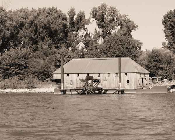 HAUSBOOT II