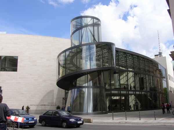 Berlin - DHM - Außen
